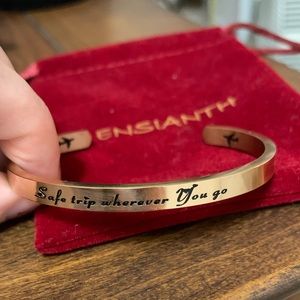 Travel bracelet